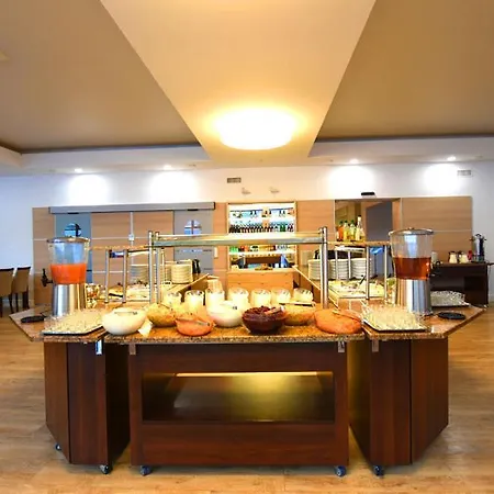 Phoenix Курортний комплекс *